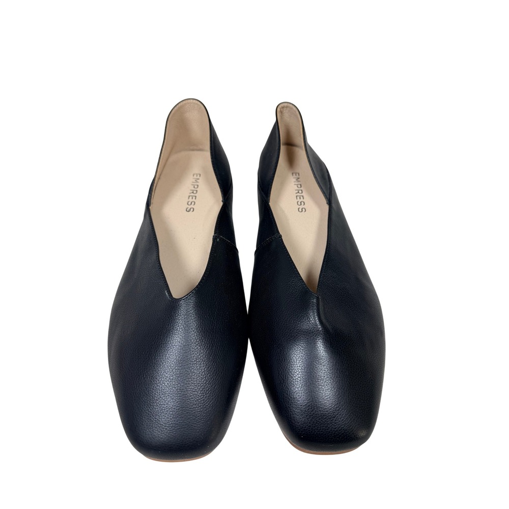 Empress Women Black Leather V-Neck Glove Flats Size 41W Square Toe Minimalist